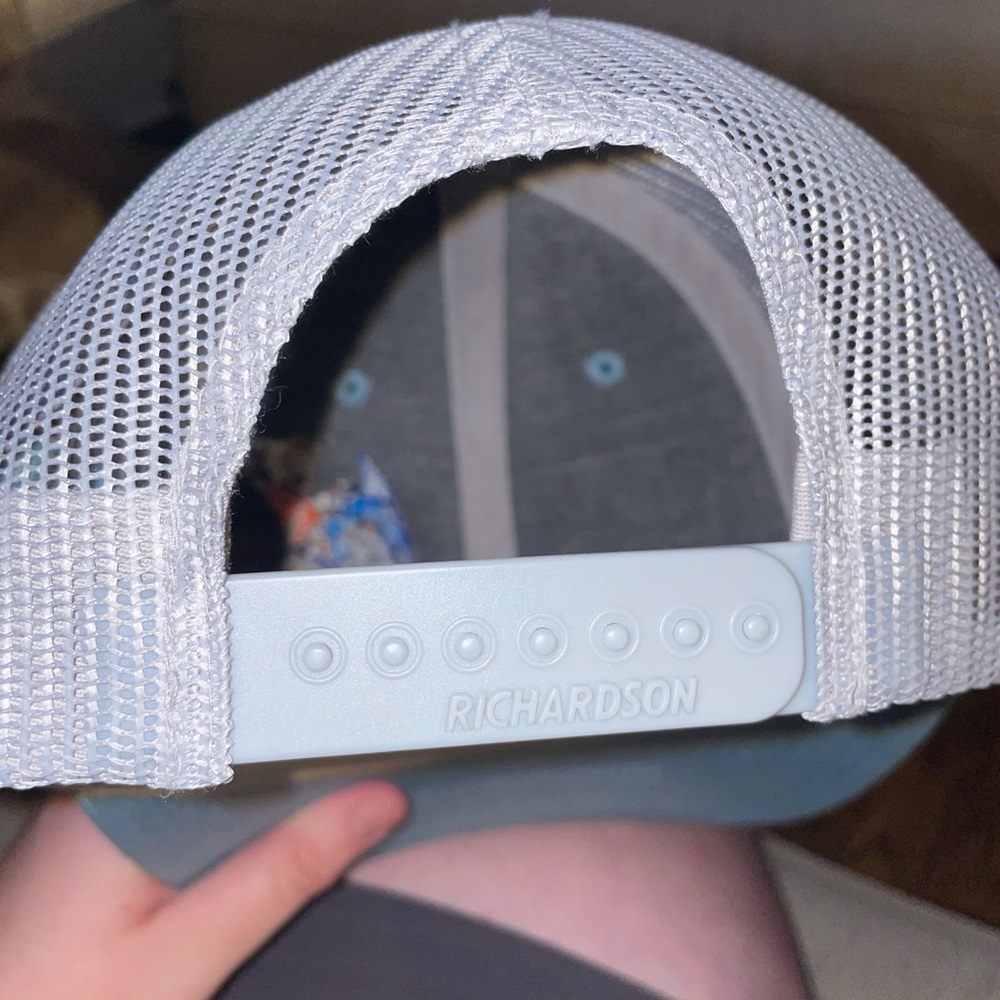 fishing hat - Picture 4 of 4